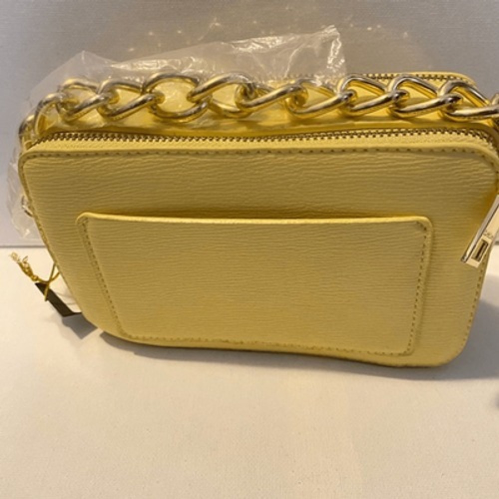 Bebe Bruna Camera Bag Butter Yellow Gold Chain Crossbody Handbag New - Picture 5 of 8